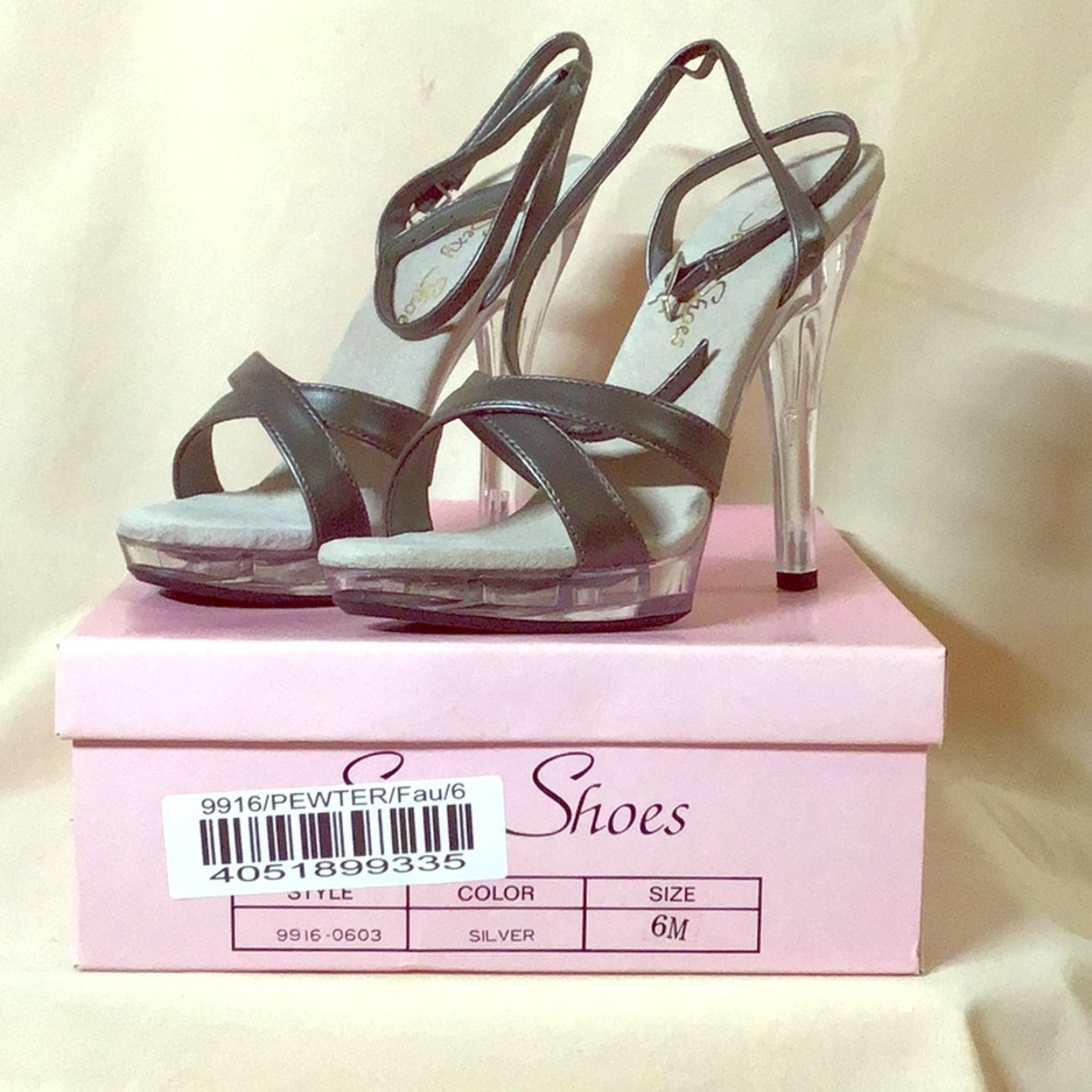 Sexy Shoes pewter/clear ankle strap heels size 6